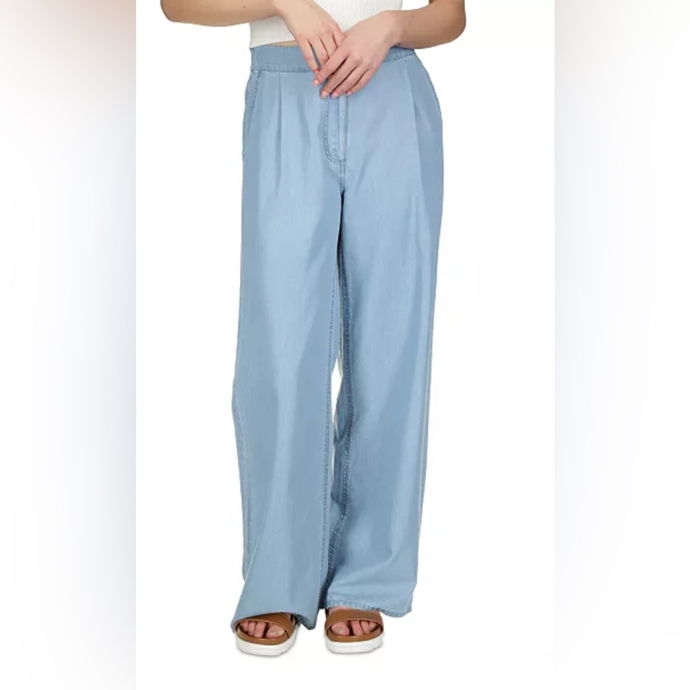 Michael Kors
Petite Chambray Elastic-Back Wide-Leg Pull-On Pants